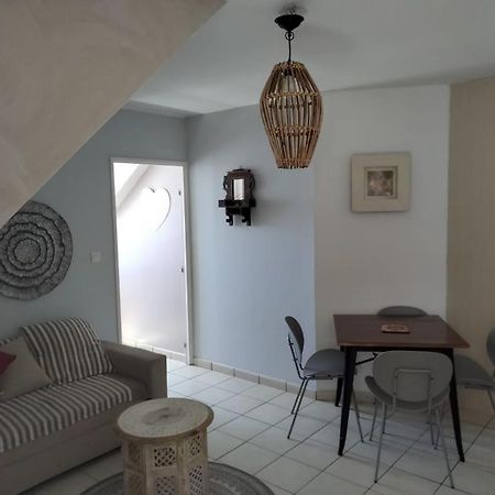 Superbe T3 En Plein Coeur Du Centre Ville Saint-Denis Exteriér fotografie